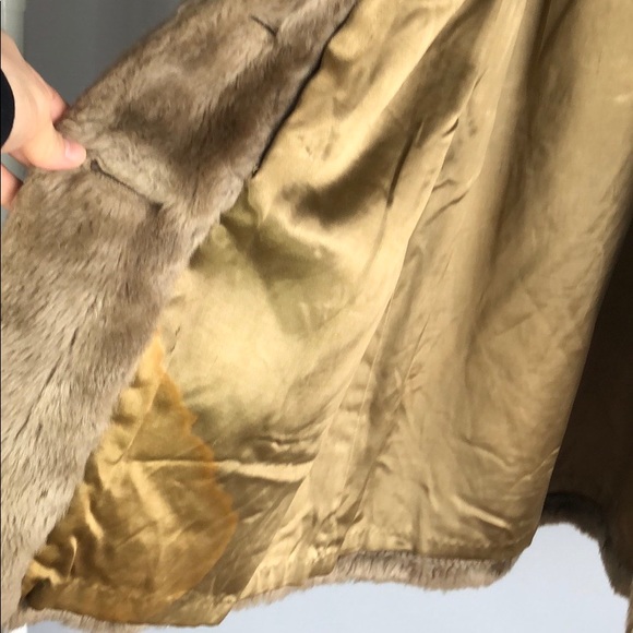Vintage faux fur tan coat - Picture 12 of 12